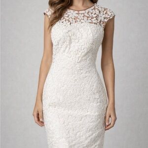 Lauren Ralph Lauren Ivory Lace Wedding Dress